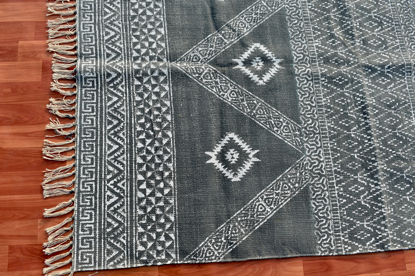 Indian Handmade Cotton Rug Black Grey Color Rug Outdoor Beach Throw Rug, Indoor Bedroom, Living Room Area Rug, 8x10 Feet Rug